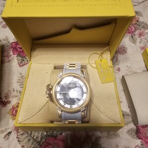 Invicta Men’s Two-Tone Gold and Light Gray Camouflage Dial Watch